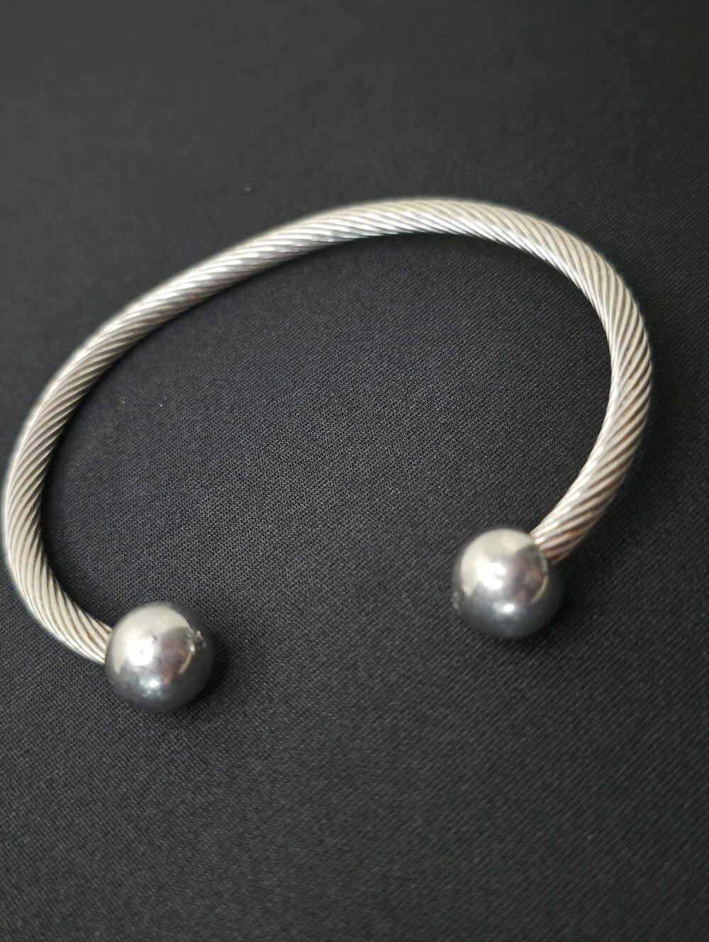 Sabona Professional Steel Twist Wire Magnetic Cuff Bracelet Silver Tone 7.5" XL